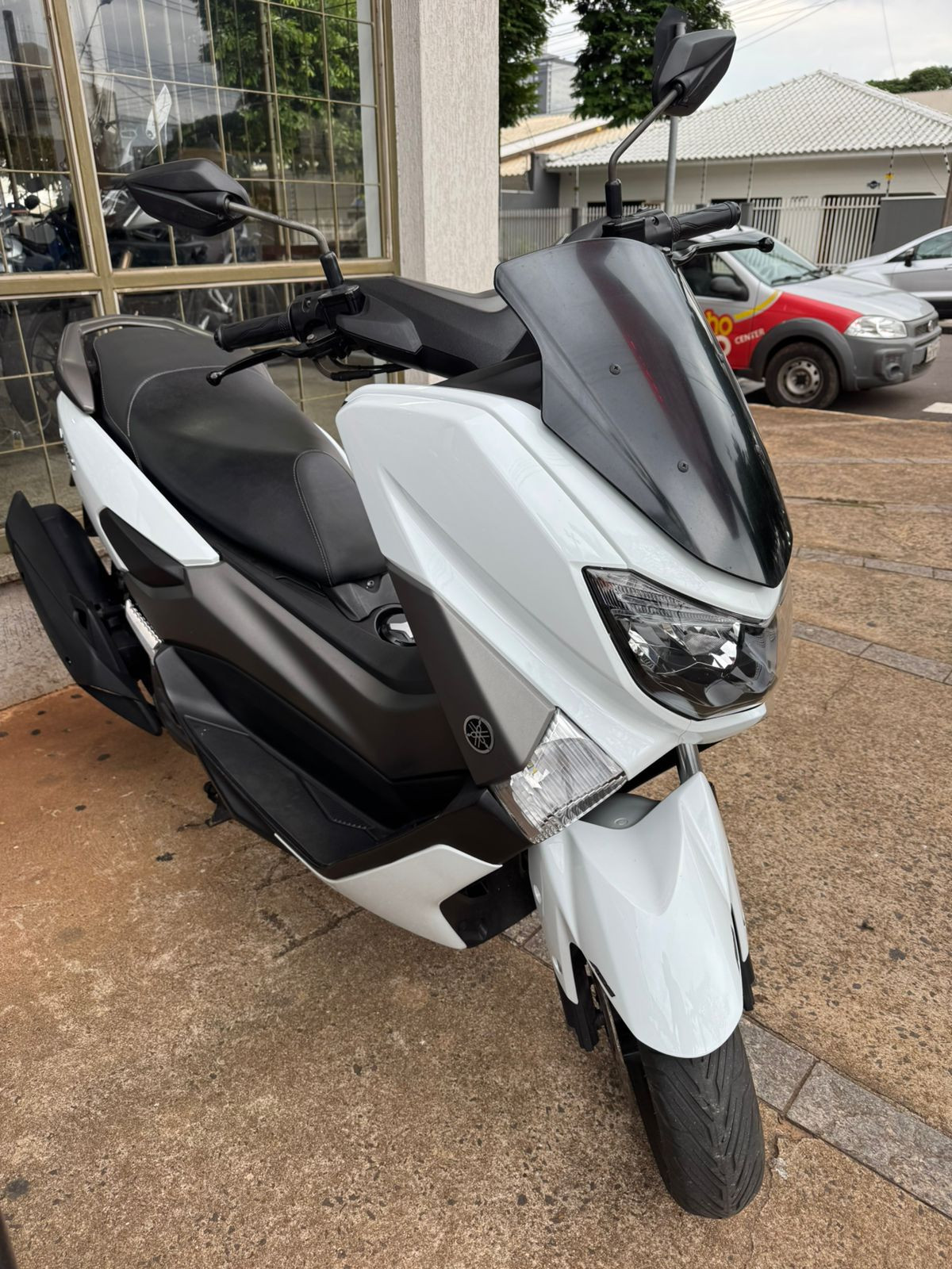 nmax20182-69e112951c858